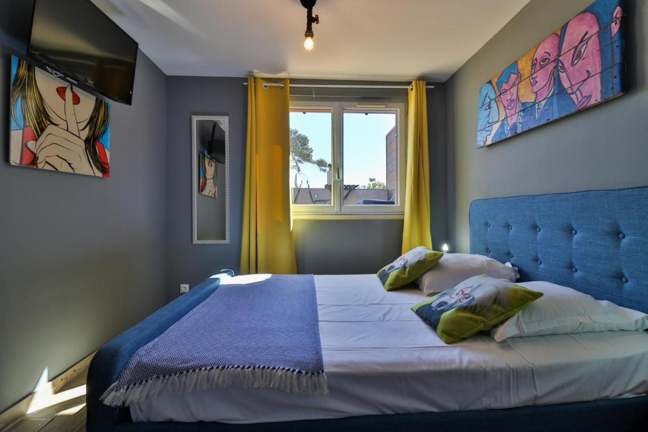 Hotel La Bastide Hyeres Exterior photo